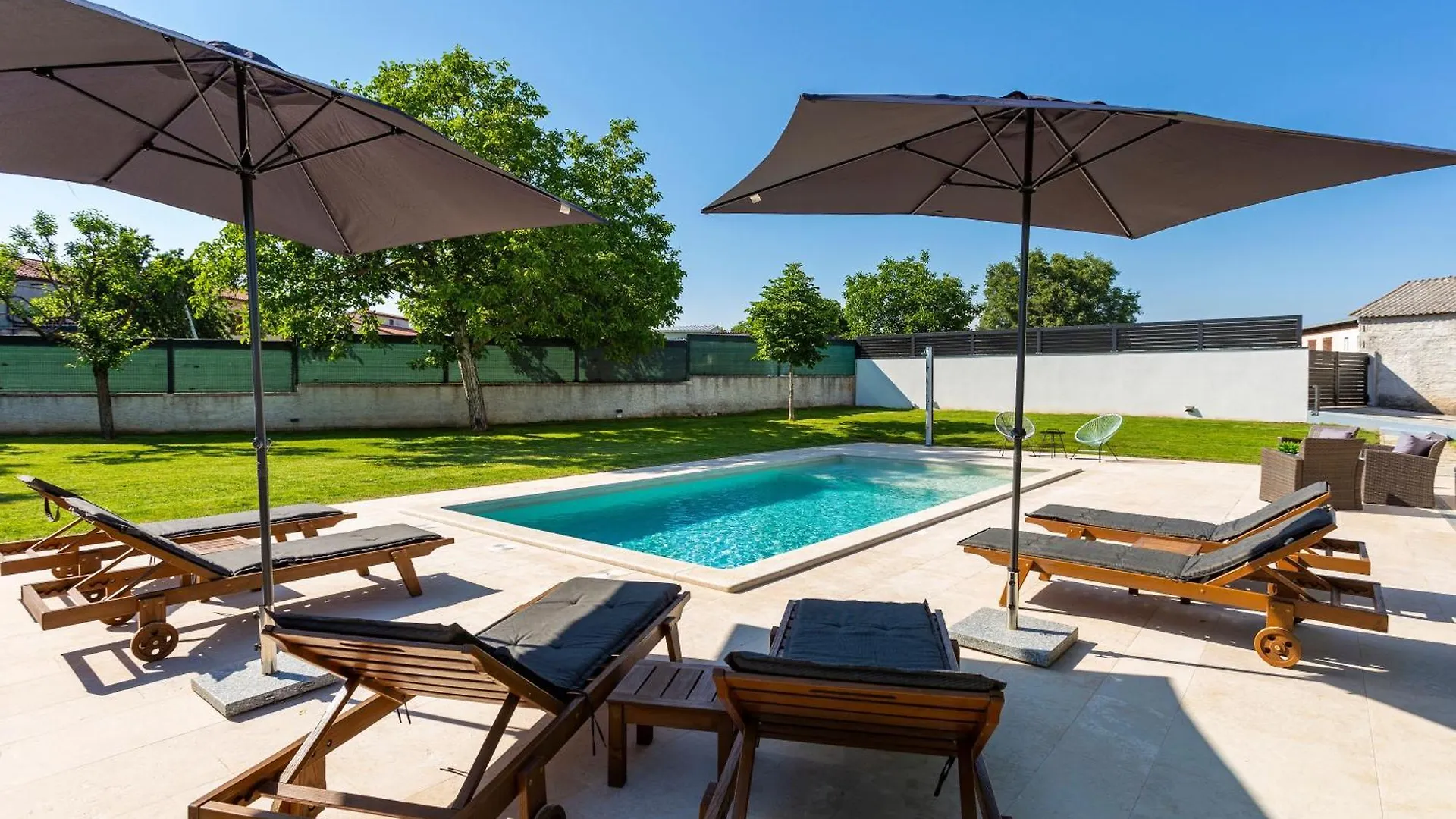 Σπίτι διακοπών Villa Anavi Mit Privatem Pool Und Grossem Garten Barban