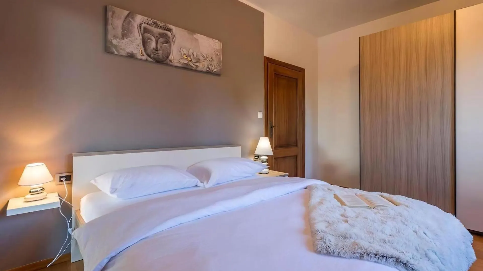Villa Anavi Mit Privatem Pool Und Grossem Garten Barban